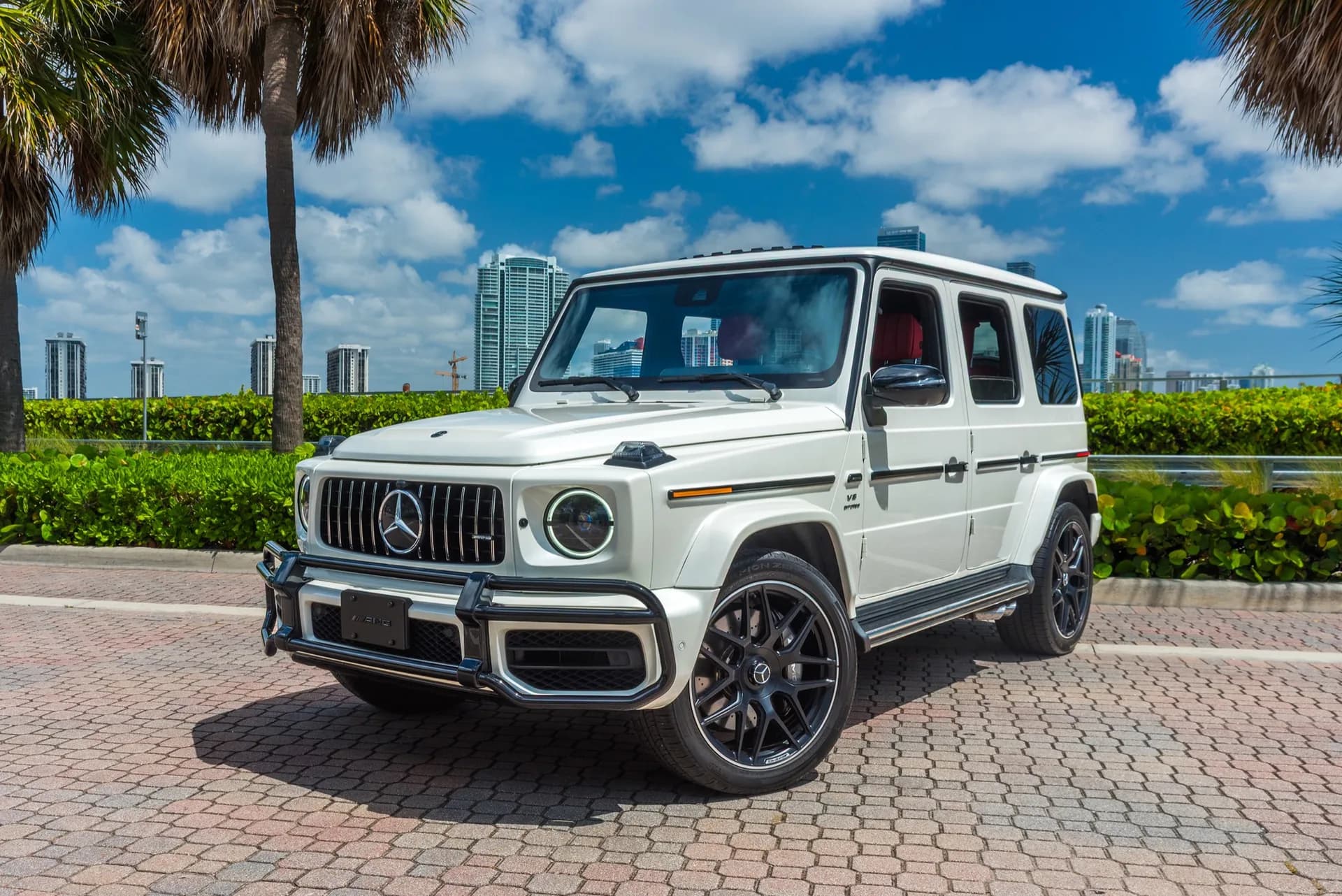 Mercedes G63 AMG (White) - photo 1