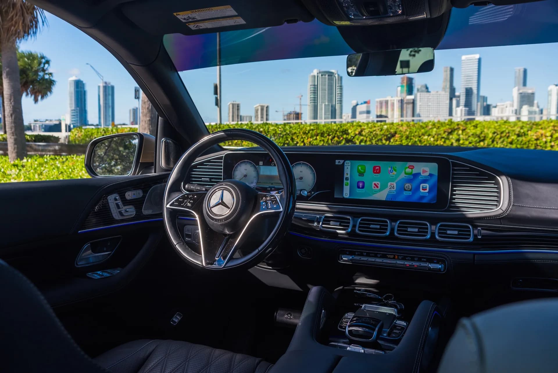 Mercedes-Maybach (Gold/Black) - photo 4