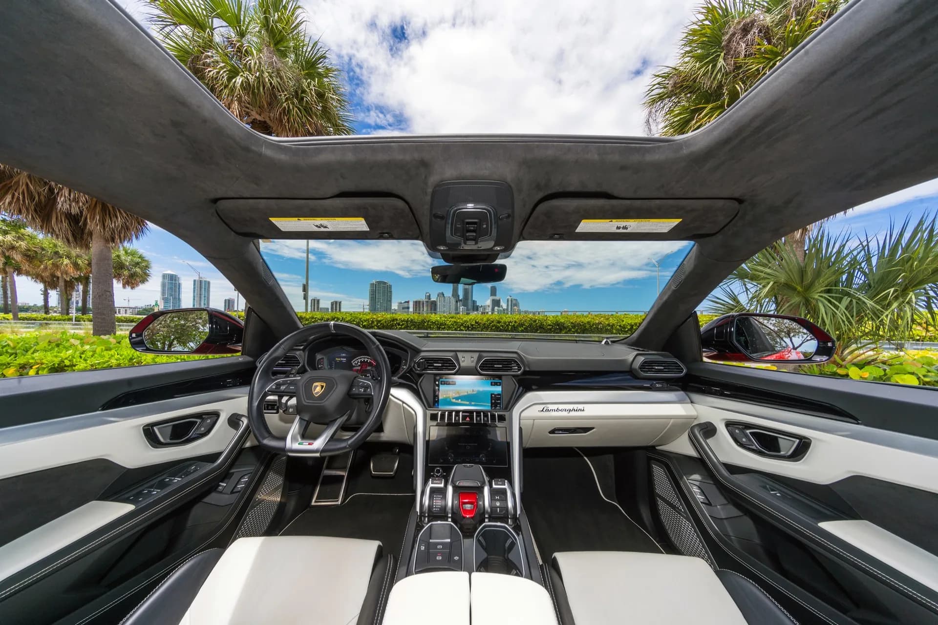Lamborghini Urus (Red) - photo 4